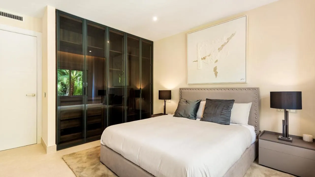 Frontline Luxury 10 Mins From Puerto Banus Rdr303 Apartment Estepona Spain