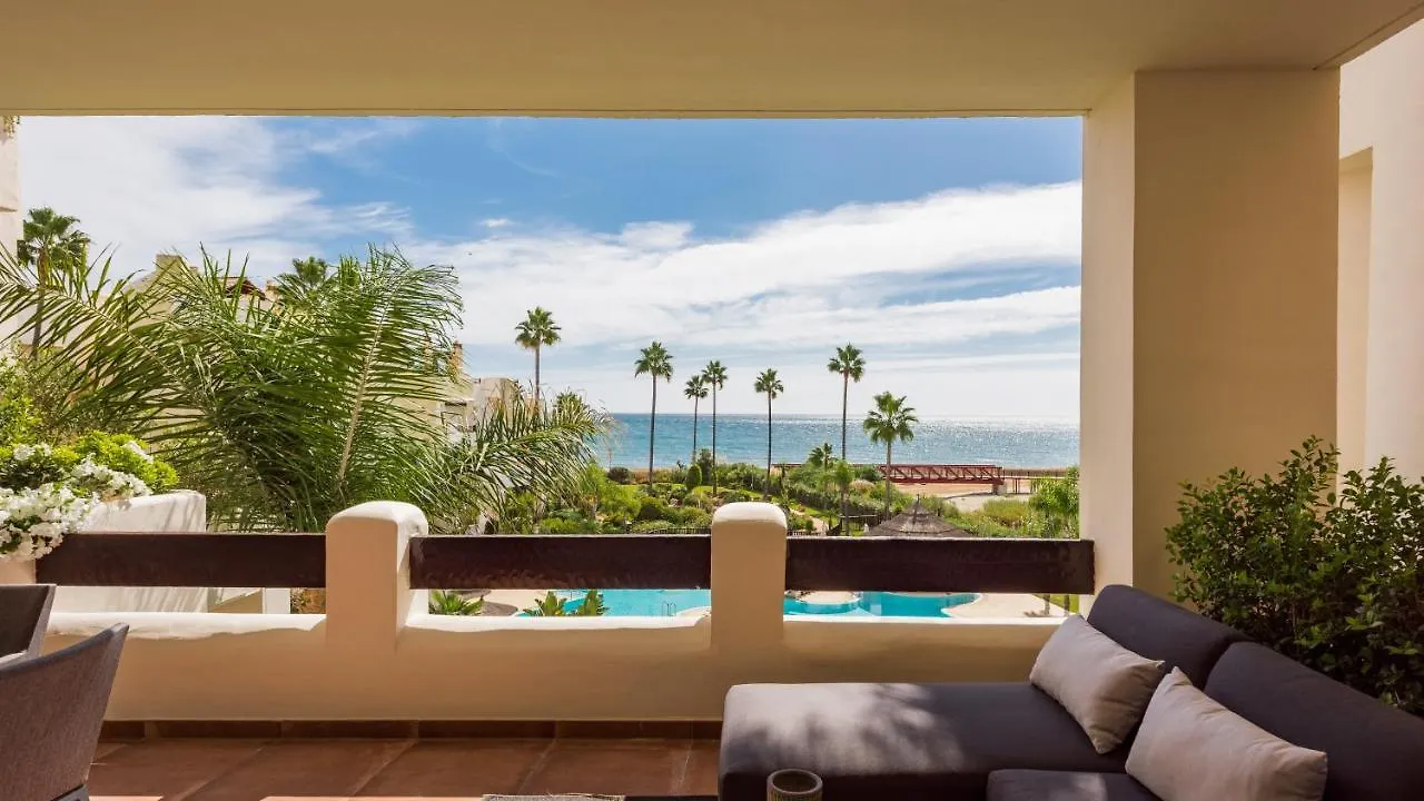 Frontline Luxury 10 Mins From Puerto Banus Rdr303 Apartment Estepona