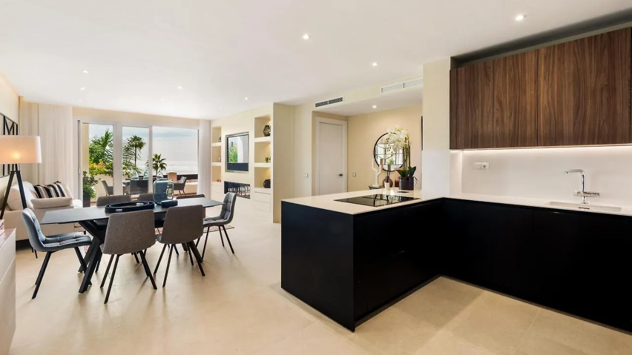 Frontline Luxury 10 Mins From Puerto Banus Rdr303 Apartment Estepona 0*,