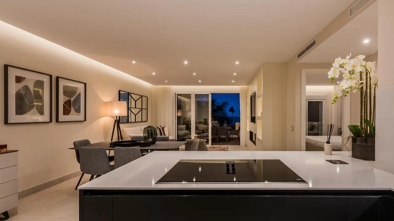 Frontline Luxury 10 Mins From Puerto Banus Rdr303 Apartment Estepona