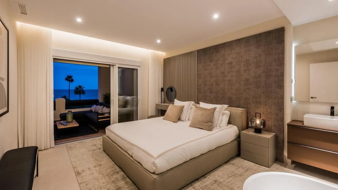 Frontline Luxury 10 Mins From Puerto Banus Rdr303 Apartment Estepona 0*,  Spain
