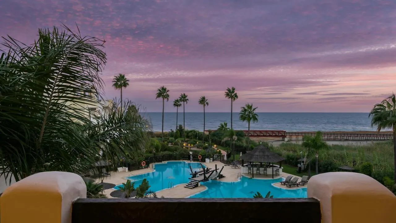 Frontline Luxury 10 Mins From Puerto Banus Rdr303 Apartment Estepona
