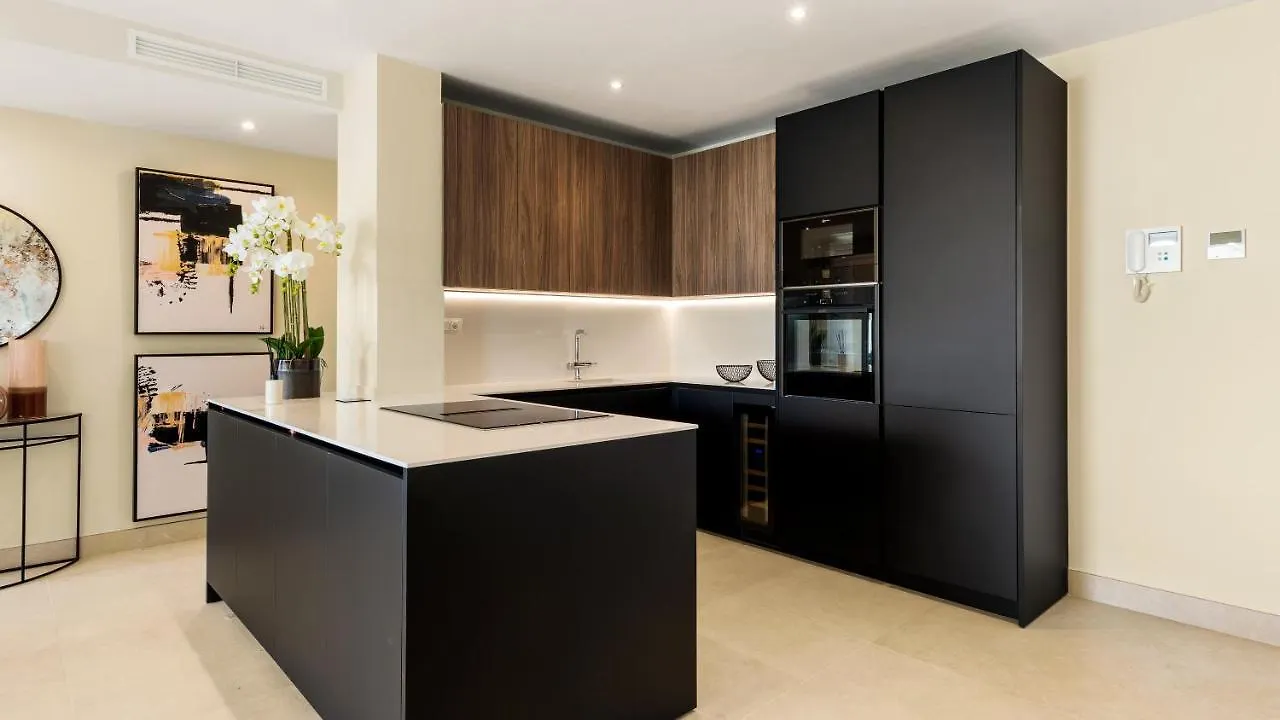 Frontline Luxury 10 Mins From Puerto Banus Rdr303 Apartment Estepona