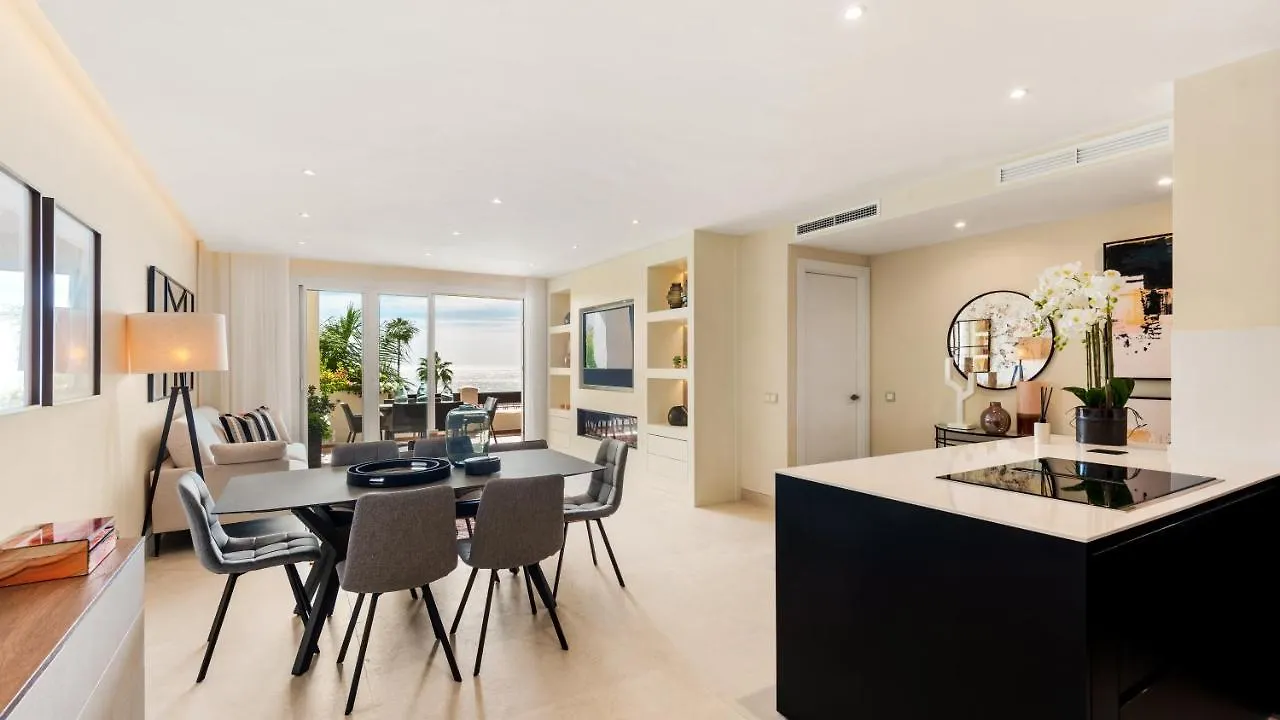 Frontline Luxury 10 Mins From Puerto Banus Rdr303 Apartment Estepona Spain