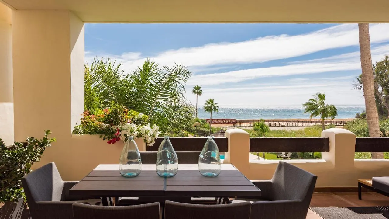 Frontline Luxury 10 Mins From Puerto Banus Rdr303 Apartment Estepona